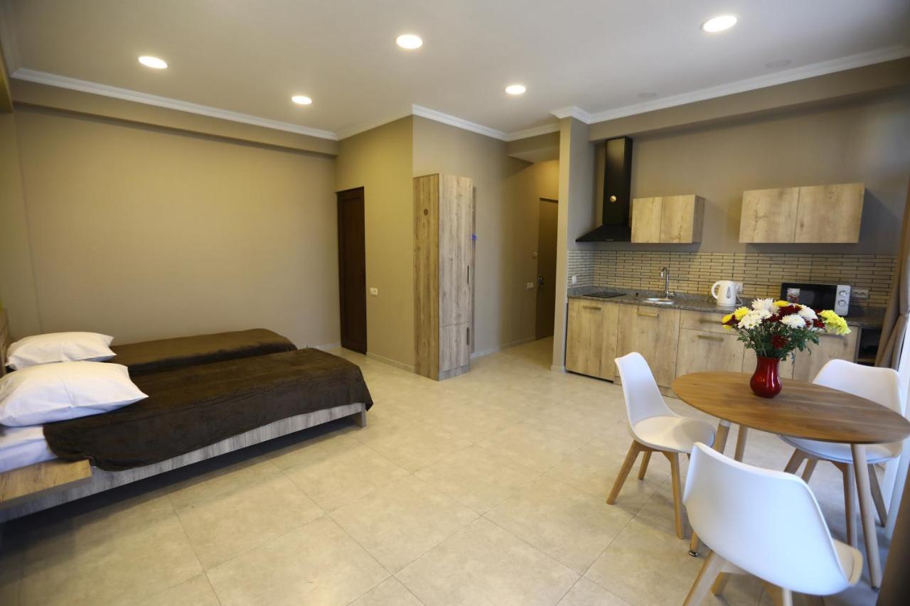 Brick House II Apartment Tbilisi Exterior photo