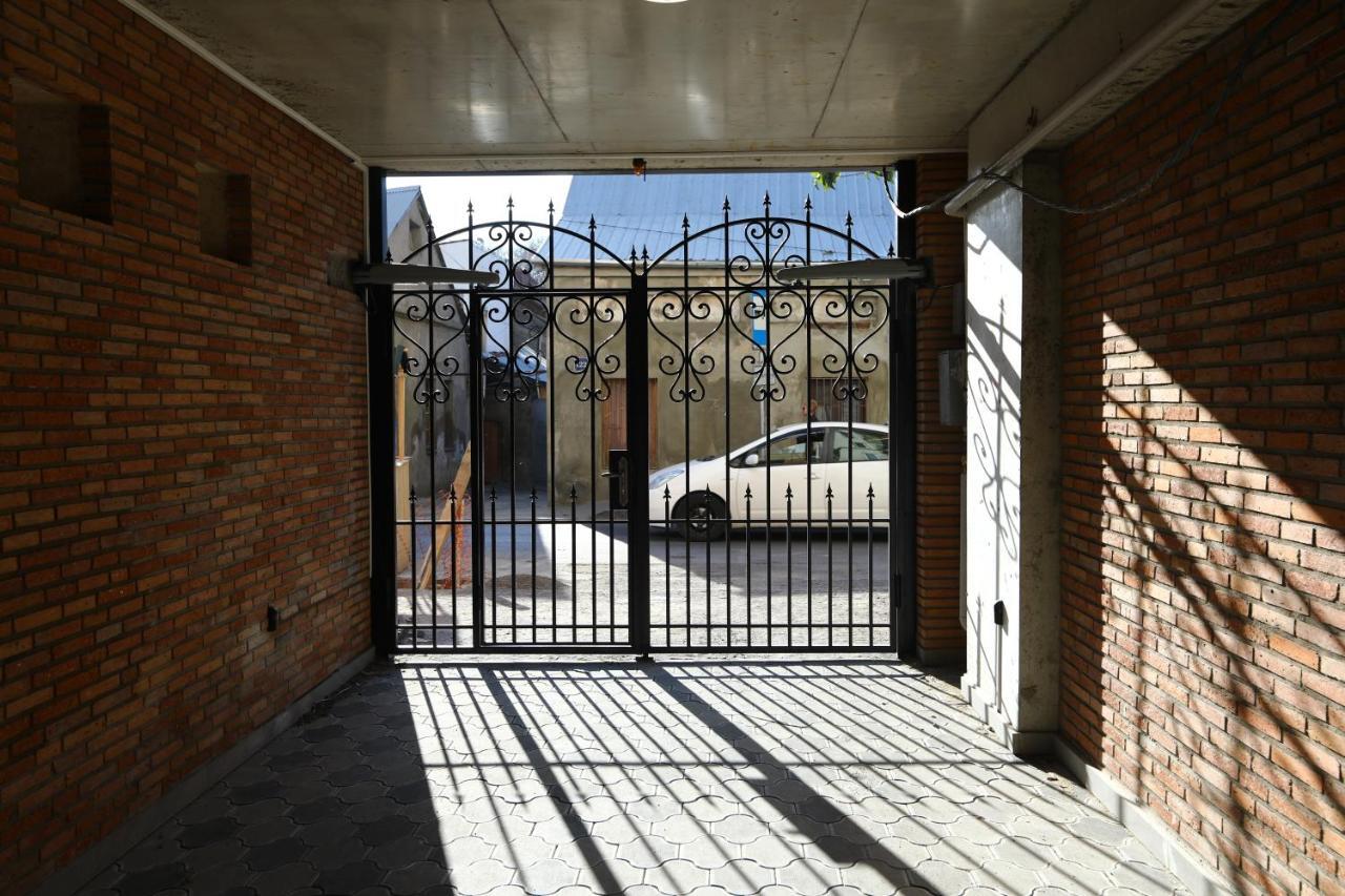Brick House II Apartment Tbilisi Exterior photo